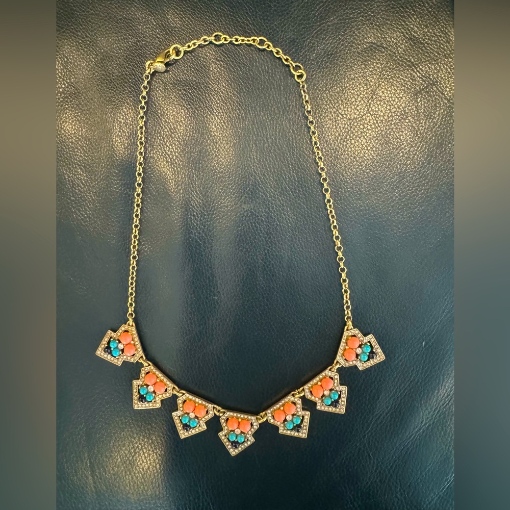 J Crew women's costume jewelry necklace.